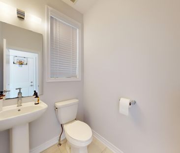 For Lease - 10 Birmingham Drive Unit# 37, Cambridge, Ontario - Photo 2