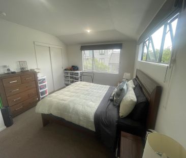12A Commissariat Road - Photo 1