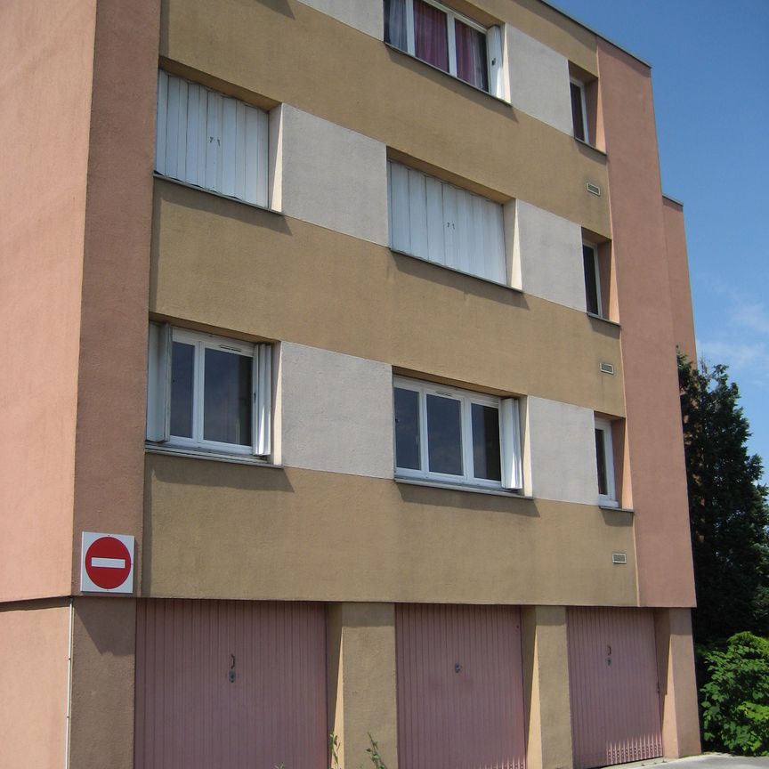 F2- RESIDENCE DE COUBERTIN - 230 AVENUE DE PARIS 71100 CHALON S/SAONE - Photo 2