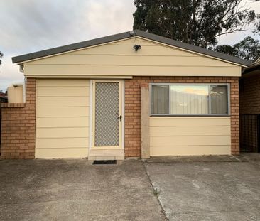 Charming 2 Bedroom Granny Flat In A Quiet Cul-de-sac - Photo 4
