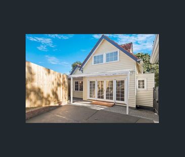 LOCATION, LOCATION, LOCATION - Photo 5