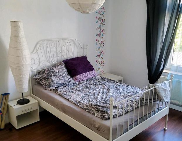 NEUE WG-GRÜNDUNG auf 120 m2 mit 4 Möbelierte Wg Zimmer - Foto 1