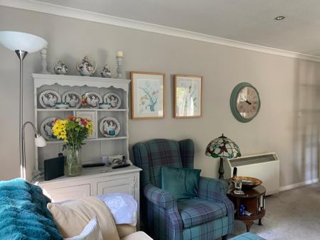 2 bedroom apartment to rent - Photo 3