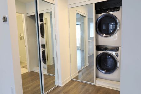 For Lease - 100 Canon Jackson Drive Unit# 201, Toronto, Ontario - Photo 5