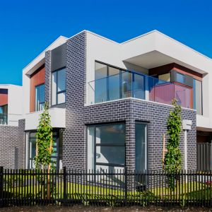 63 Madeleine Road, Melbourne - Photo 3