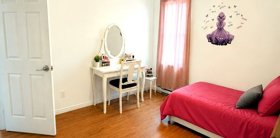 Grand 4½ — 49 Rue King Ouest, App. 206 - Photo 2