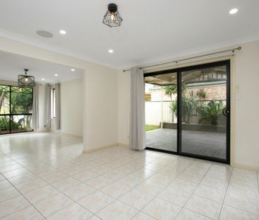 Spacious 4 Bedroom Family Home with Solar & Security - Photo 1