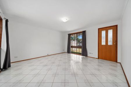 Perfect Family Home In A Great Location - Photo 2