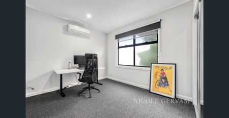 Style & Luxury in Pascoe Vale - Photo 2