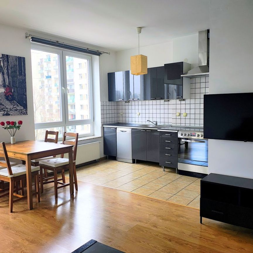 Metro Natolin | Cicho | Po remoncie - Photo 1