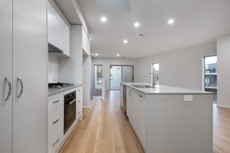 34D Havlin Street, - Photo 3