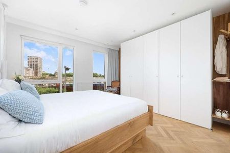 Anderson Square, Bow, E3 - Photo 5