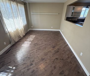 BROCK - 5205 51 Avenue - 5205 - Photo 3