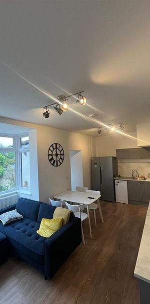 Staple Hill Road, Bristol - Photo 1