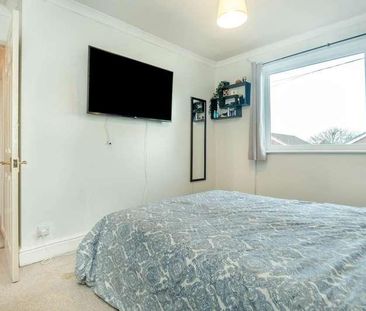 Coteroyd Avenue, Churwell, LS27 - Photo 2