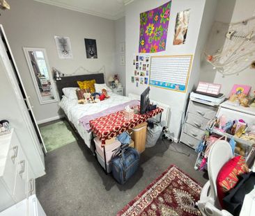 3 bedroom terraced house to rent - Photo 6