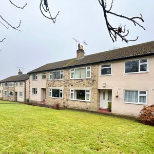 3 bedroom apartment to rent - Photo 2