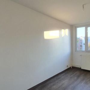 Location Appartement 3 pièces 70m² LE HAVRE 76610 - Photo 2