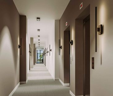 1585 Boulevard des Laurentides, Laval, QC - Photo 2