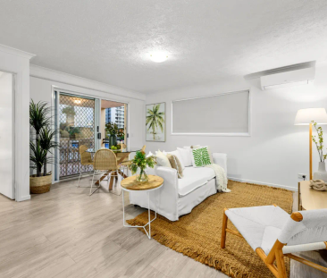 8/205 Boundary Street, Coolangatta, Qld 4225 - Photo 6