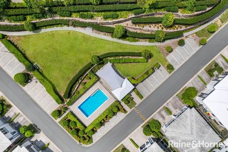 Rare Vacancy in Popular Complex - Photo 3