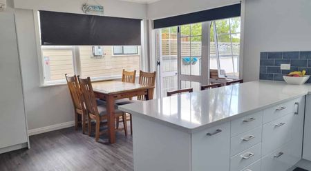 3 brms handy location - Photo 4