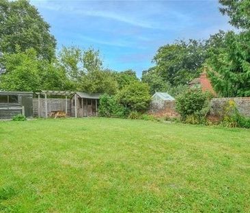 3 bedroom cottage to rent - Photo 2