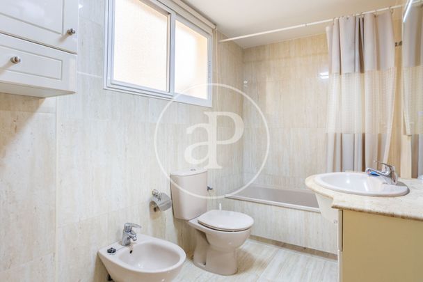 Flat for rent with views in Jesús (Valencia) - Photo 1