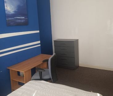 Room in a Shared House, Kings Road, B23 - Photo 4