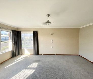 Levin - 2 Bedrooms - Photo 4