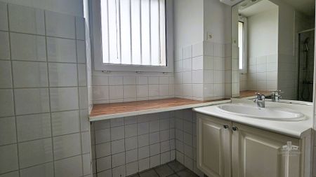 Location Maison 3 pièces 66m² - Photo 3