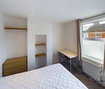 4 bedroom house to rent - Photo 2