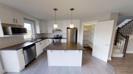 For Lease - 190 Argile Street, Casselman, Ontario - Photo 3