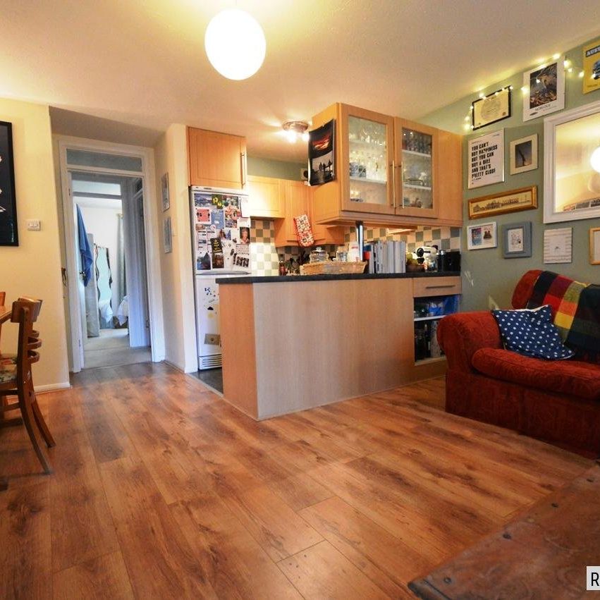 1 bed Flat in Sleaford Street , Cambridge, CB1 2PU - Photo 1