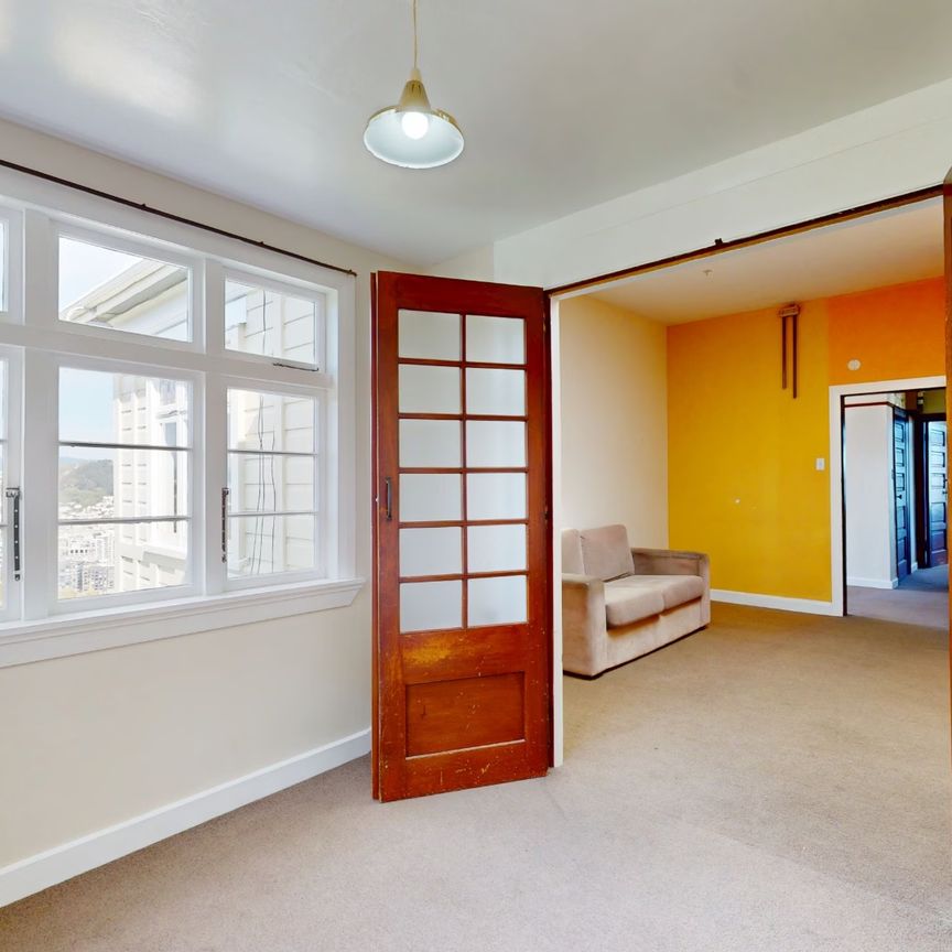 90 Kelburn Parade, Kelburn - Photo 1