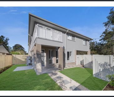 Beautifully Maintained Home With Modern Features - Photo 4