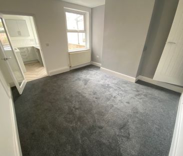 Shaw Street East, ILKESTON - Photo 2