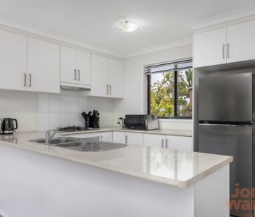 2 Rolls Street, Franklin ACT 2913 - House For Rent | Domain - Photo 3