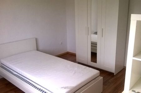 Möblierte Wohnung mit Terrasse in Weiden, S12,13,19 und A4 schnell zu erreichen - Photo 4