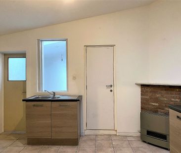 RIJWONING MET 2 SLAAPKAMERS, TUIN EN GARAGE - Foto 2