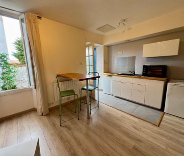 Location appartement Marseille 7ème (13007) - Photo 1