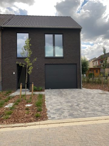 Prachtig halfopen nieuwbouwwoning met tuin en terras - Photo 4