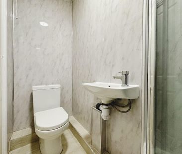 Studio to rent - Photo 6