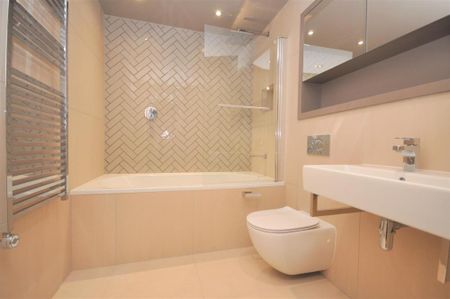 Kings, Hudson Quarter, York - Photo 4