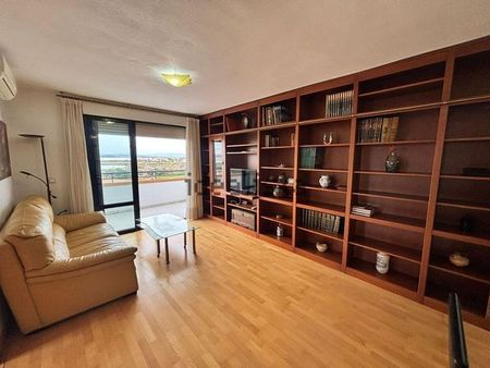 Alquiler de piso en Calle Urbano Arregui - Photo 4