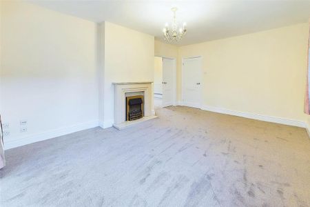 2 bedroom detached bungalow to rent - Photo 2