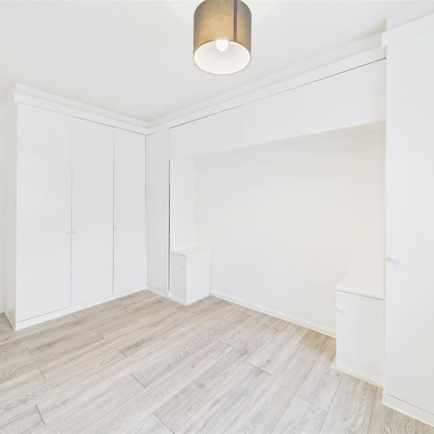 2 bedroom Semi-detached bungalow to rent - Photo 1