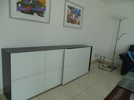 Moderne 4.5-Zimmer-Wohnung mit Balkon in Altstaetten SG - Photo 4