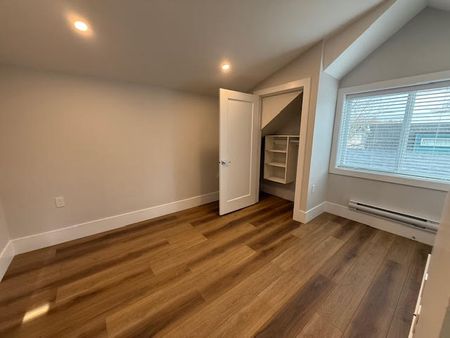 2476 W 12th Ave, Vancouver - Photo 4