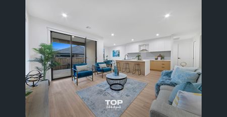 Modern family house offering the luxury of two master bedrooms. - Photo 4